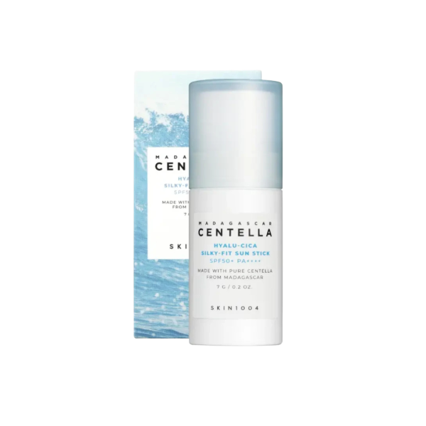 SKIN1004 Madagascar Centella Hyalu-Cica Silky-fit Sun Stick