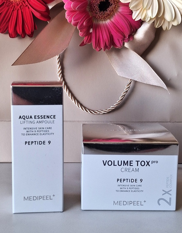 Alternative view of Medi-Peel Peptide 9 Volume Tox Lifting Set