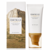 Αντηλιακό SKIN1004 Centella SPF30 προσφέρει αποτελεσματική προστασία από την ακτινοβολία UVA και UVB, χάρη στα φυσικά φίλτρα και το οξείδιο του ψευδαργύρου.